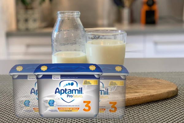 Cách pha sữa Aptamil số 3 đúng và sai